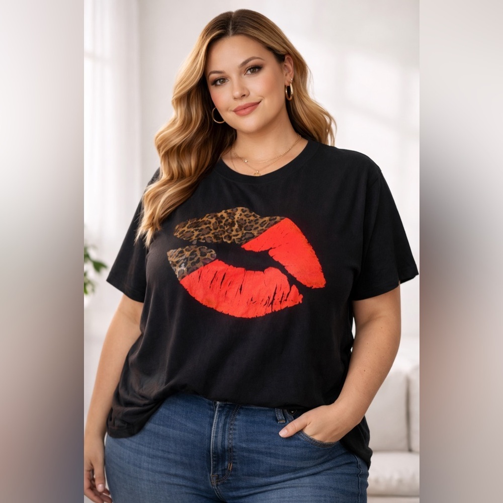 City Streets Women's T Shirt Black Size L